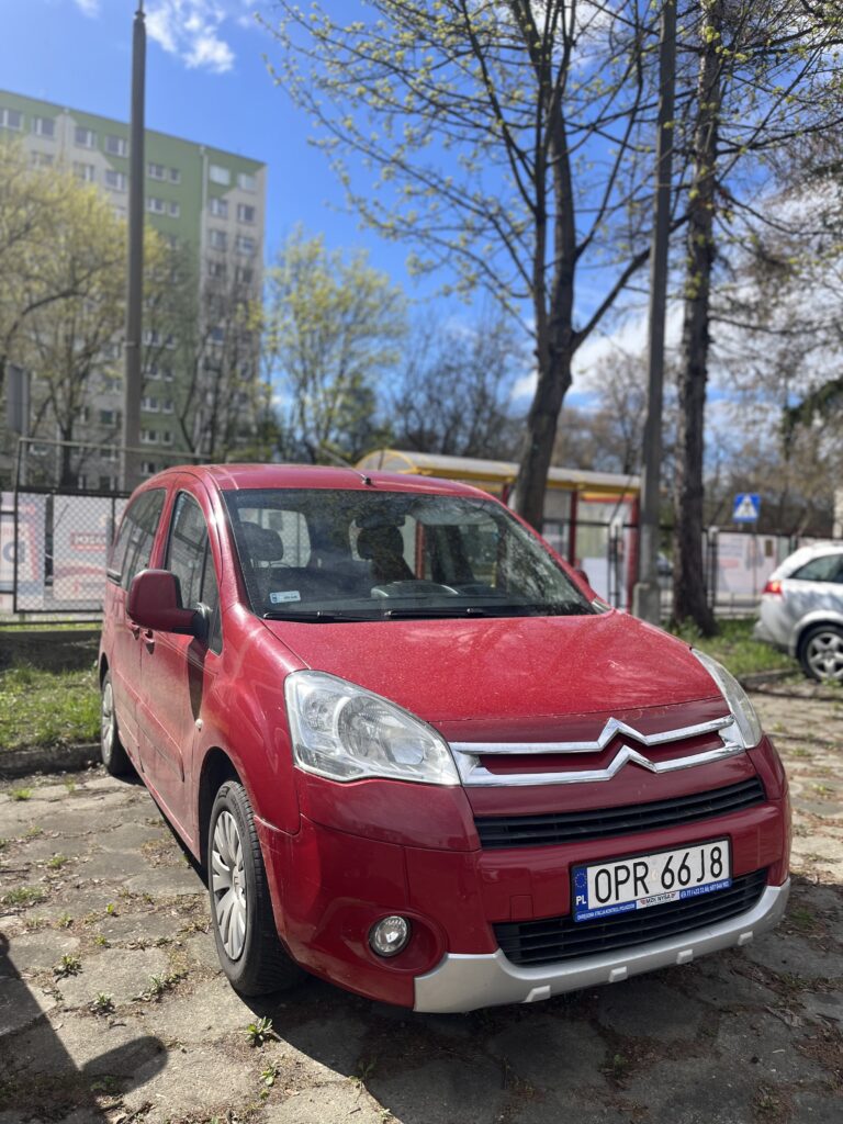 wynajem auta otmuchów