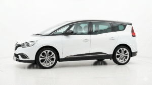 Wynajem auta Renault Scenic Niemodlin